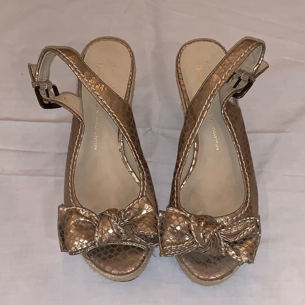 Franco Sarto: Golden wedges with bow, Size: 7US